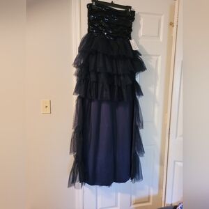 NWT-Elegant Navy Tiered Evening Dress-PERFECR FOR HOMECOMING/WEDDING